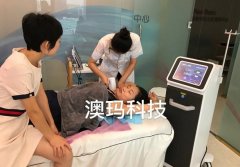 808激光脫毛儀器多少錢一臺(tái)?冰點(diǎn)永久脫毛機(jī)器多少錢一臺(tái)_脫毛機(jī)808價(jià)格