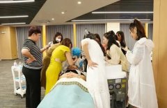 黃褐斑的治療操作細(xì)節(jié)有哪些？黃褐斑臨床終點反應(yīng)的精準(zhǔn)實操教學(xué)培訓(xùn)班